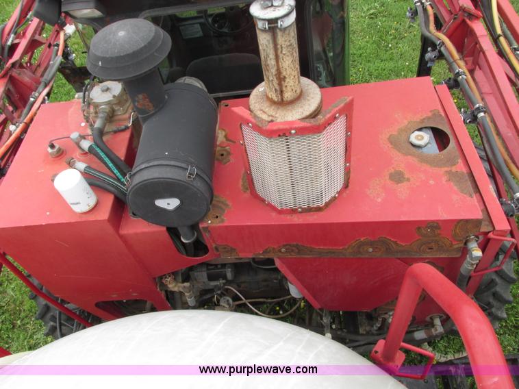 image for item G9115 1999 Case IH SPX3185 Patriot self-propelled sprayer