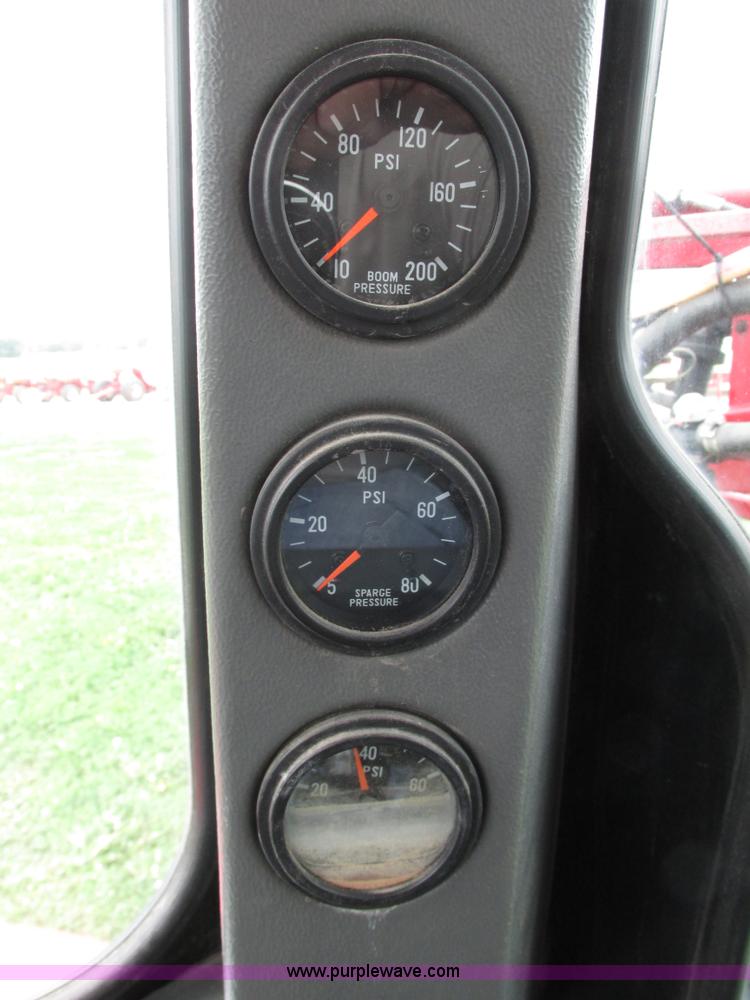 image for item G9115 1999 Case IH SPX3185 Patriot self-propelled sprayer