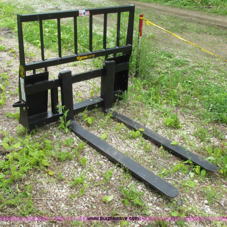 image for item G9127 Construction Attachments Xtreme Duty pallet forks