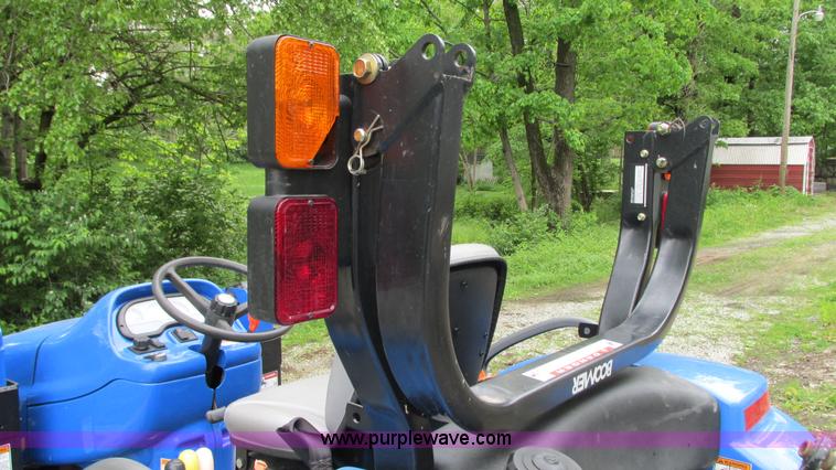 image for item G9128 2009 New Holland Boomer 3040 MFWD tractor