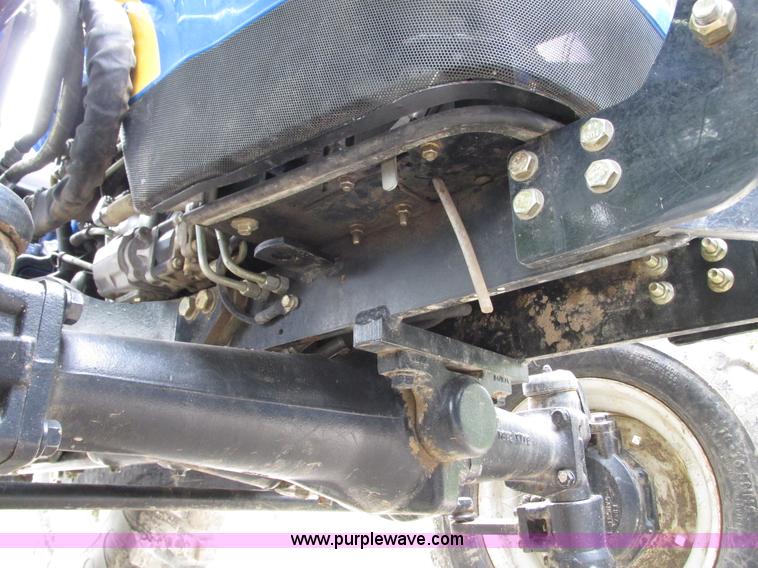 image for item G9128 2009 New Holland Boomer 3040 MFWD tractor