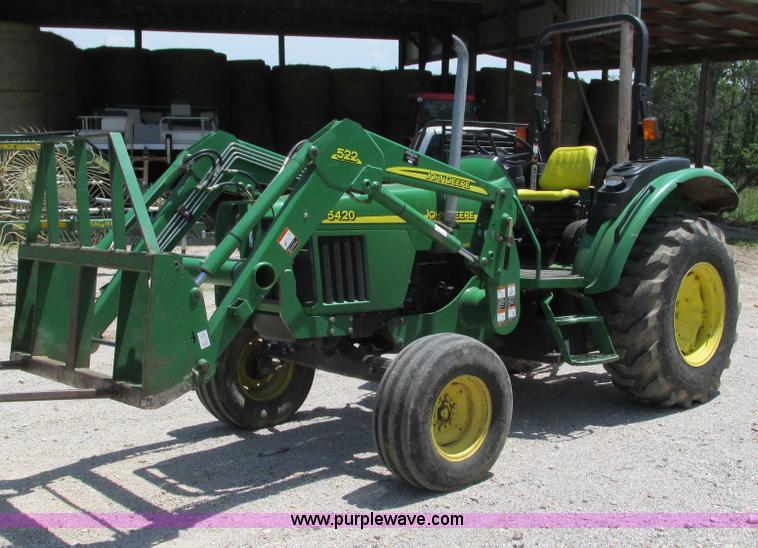 image for item G9300 2004 John Deere 5420 tractor