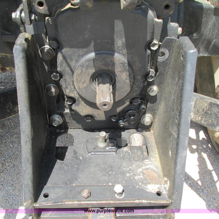 image for item G9300 2004 John Deere 5420 tractor