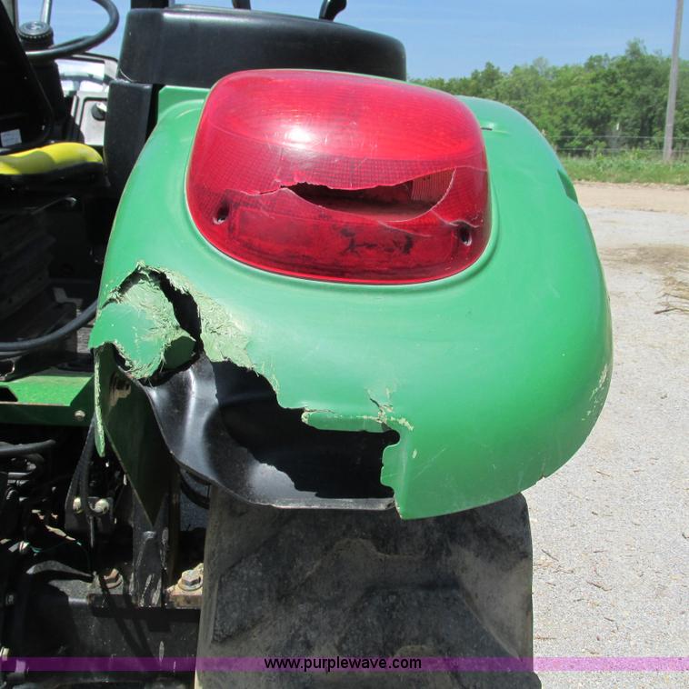 image for item G9300 2004 John Deere 5420 tractor