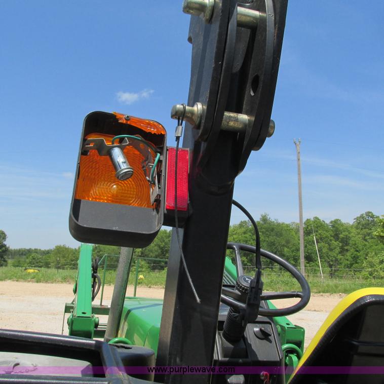 image for item G9300 2004 John Deere 5420 tractor