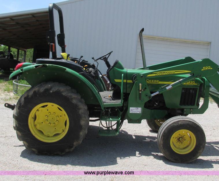image for item G9300 2004 John Deere 5420 tractor