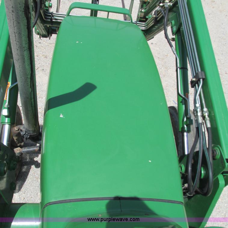 image for item G9300 2004 John Deere 5420 tractor