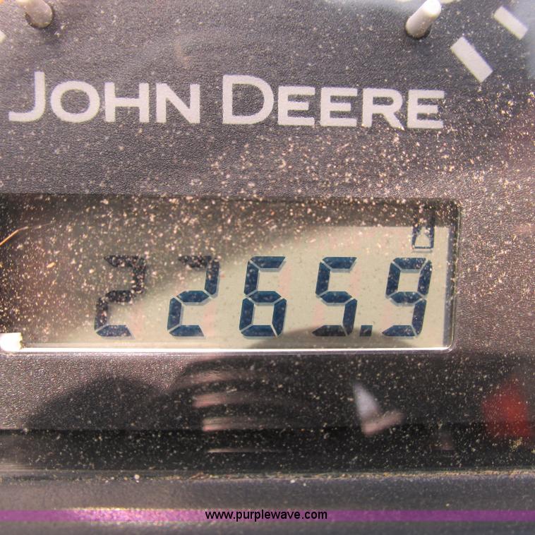 image for item G9300 2004 John Deere 5420 tractor