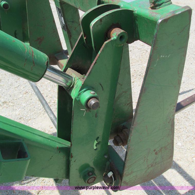 image for item G9300 2004 John Deere 5420 tractor