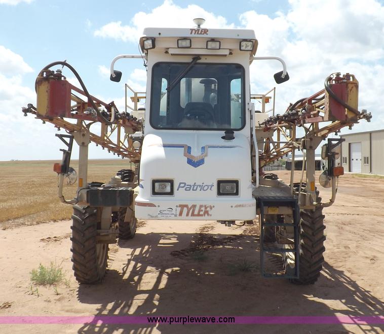 image for item H1855 Tyler Patriot XL self-propelled sprayer