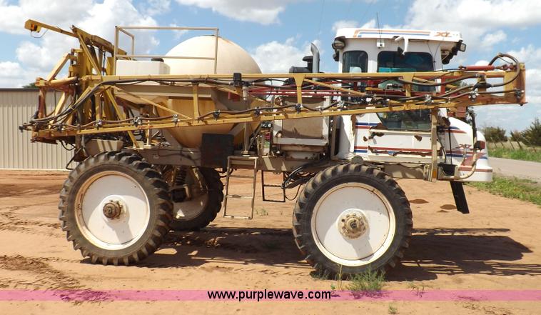 image for item H1855 Tyler Patriot XL self-propelled sprayer