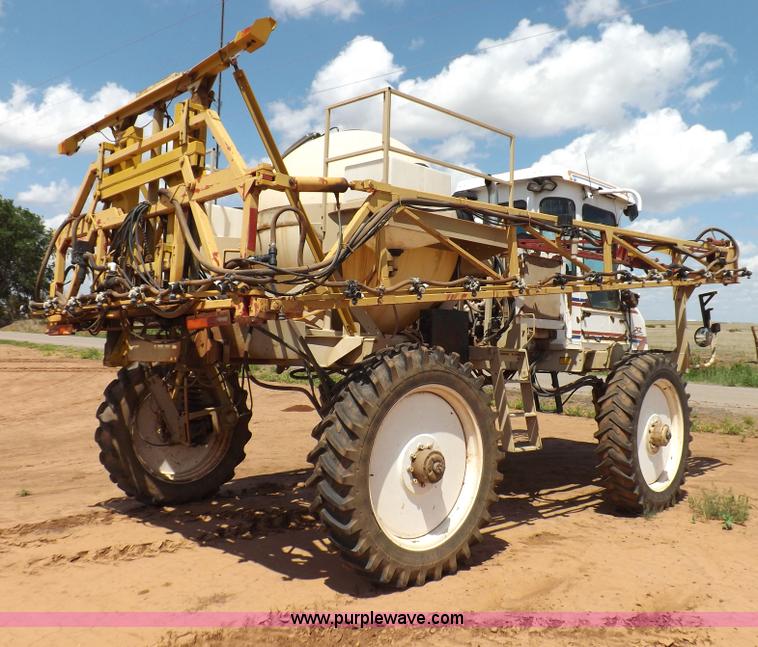 image for item H1855 Tyler Patriot XL self-propelled sprayer