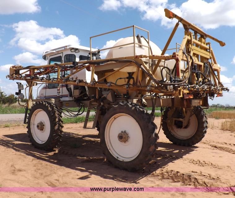 image for item H1855 Tyler Patriot XL self-propelled sprayer