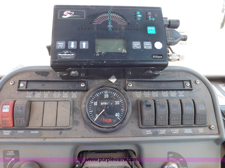 image for item H1855 Tyler Patriot XL self-propelled sprayer