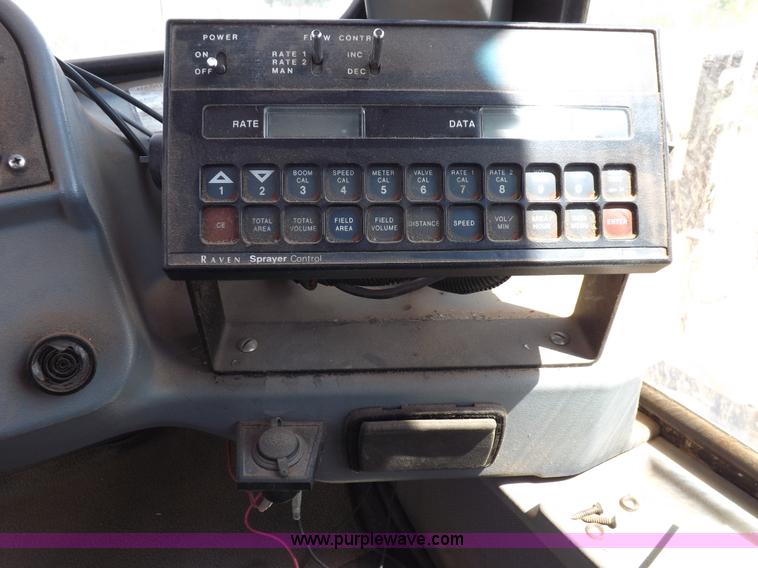 image for item H1855 Tyler Patriot XL self-propelled sprayer