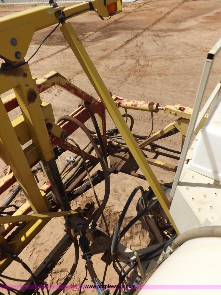 image for item H1855 Tyler Patriot XL self-propelled sprayer