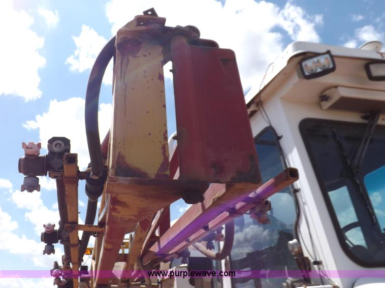 image for item H1855 Tyler Patriot XL self-propelled sprayer