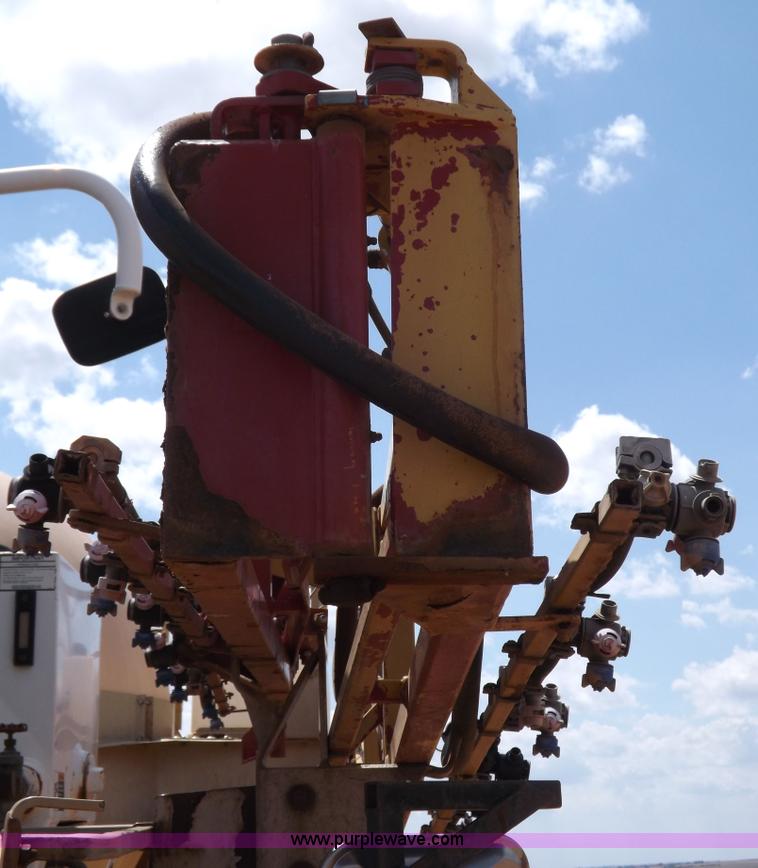 image for item H1855 Tyler Patriot XL self-propelled sprayer