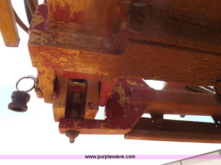 image for item H1855 Tyler Patriot XL self-propelled sprayer