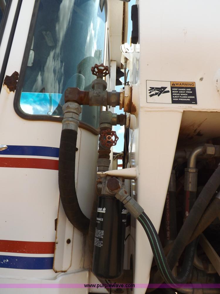 image for item H1855 Tyler Patriot XL self-propelled sprayer