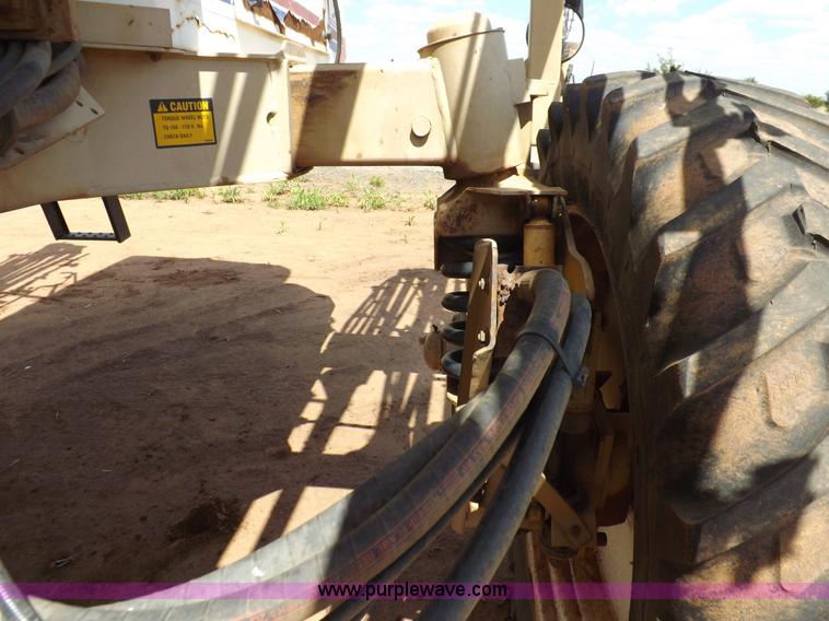 image for item H1855 Tyler Patriot XL self-propelled sprayer