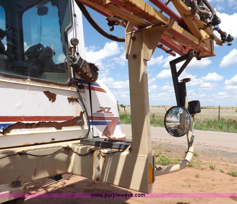 image for item H1855 Tyler Patriot XL self-propelled sprayer