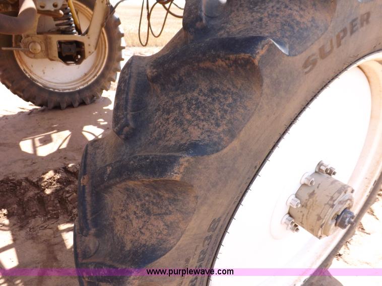 image for item H1855 Tyler Patriot XL self-propelled sprayer