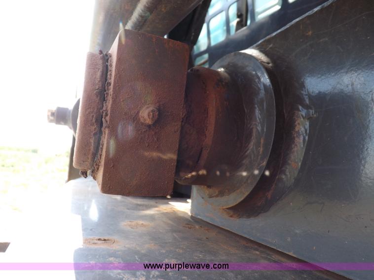 image for item H1856 2006 New Holland C190 track skid steer