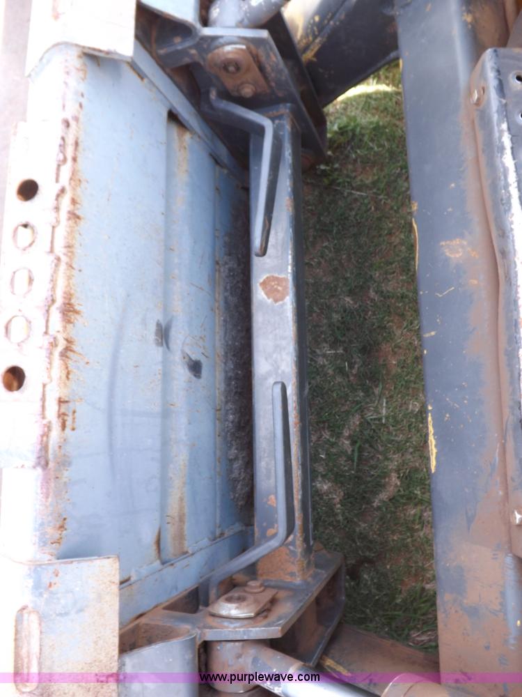 image for item H1856 2006 New Holland C190 track skid steer