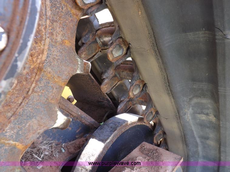 image for item H1856 2006 New Holland C190 track skid steer