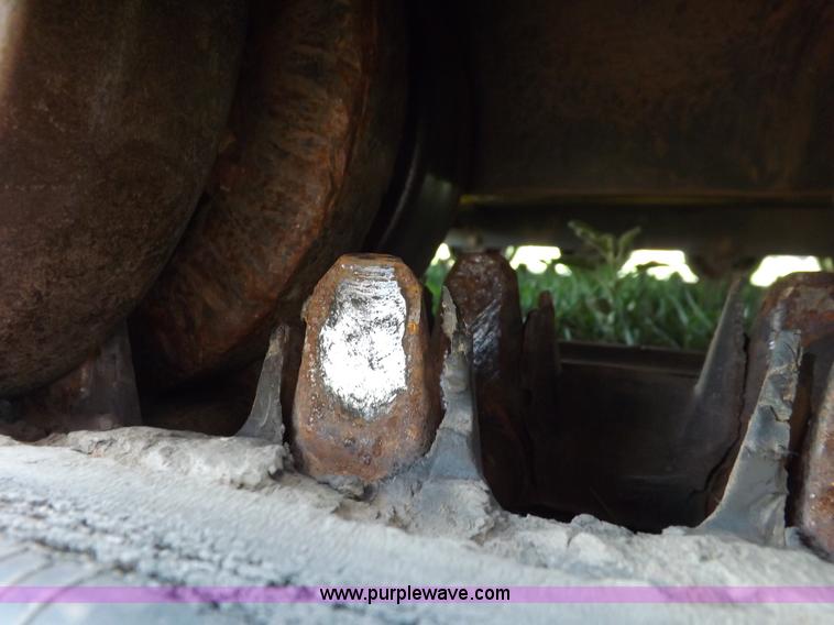 image for item H1856 2006 New Holland C190 track skid steer