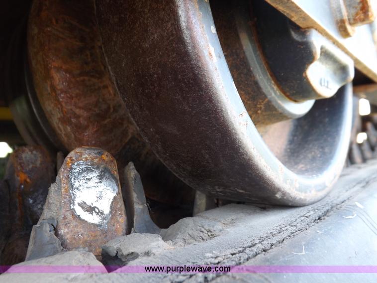 image for item H1856 2006 New Holland C190 track skid steer