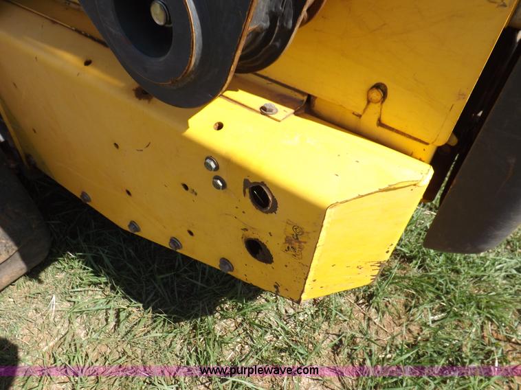 image for item H1856 2006 New Holland C190 track skid steer