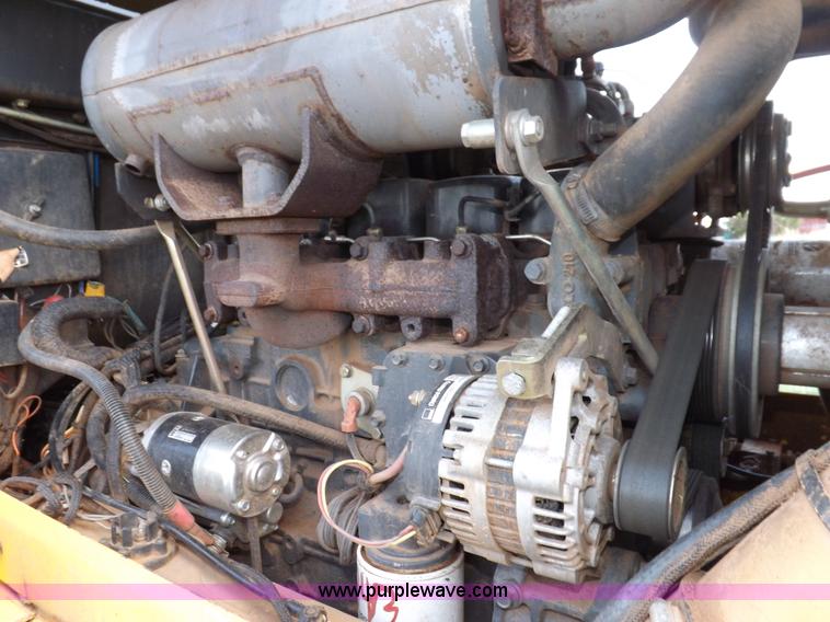 image for item H1856 2006 New Holland C190 track skid steer