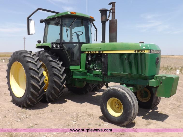 image for item H1897 1989 John Deere 4955 tractor