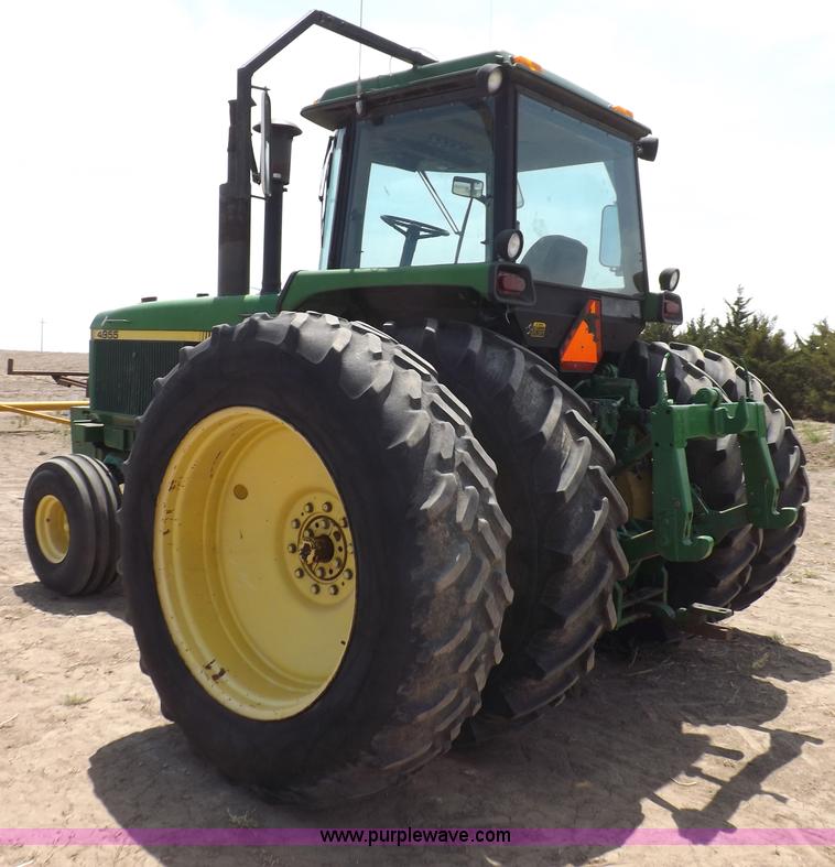 image for item H1897 1989 John Deere 4955 tractor