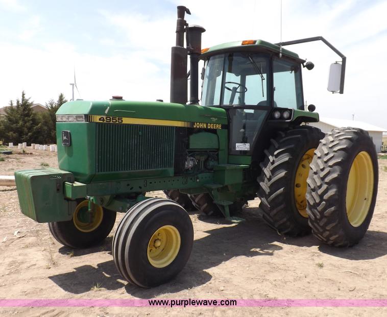 image for item H1897 1989 John Deere 4955 tractor