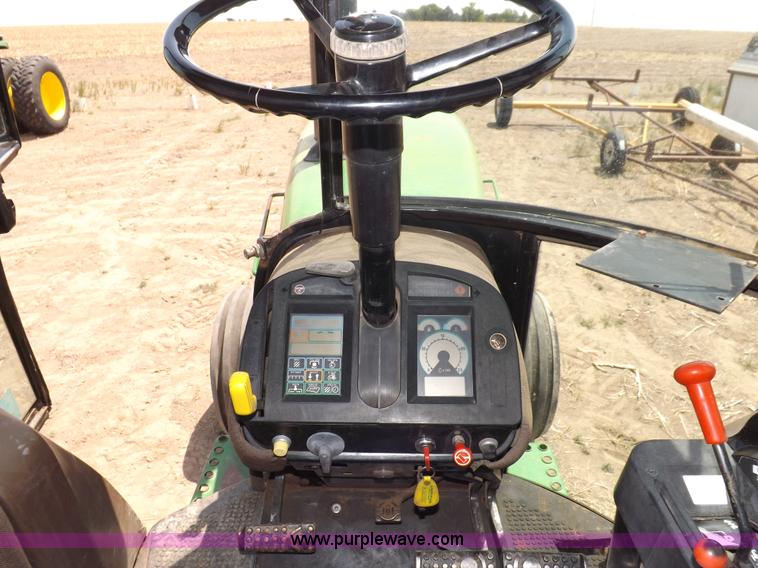 image for item H1897 1989 John Deere 4955 tractor