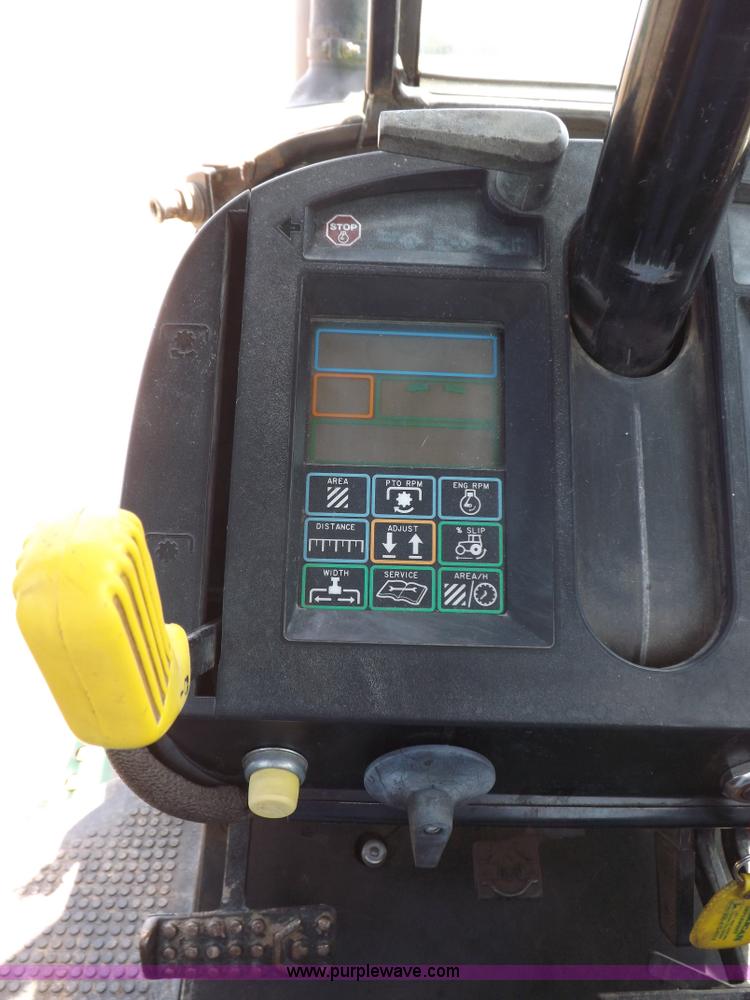 image for item H1897 1989 John Deere 4955 tractor