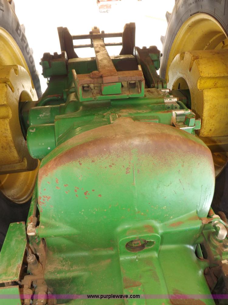 image for item H1897 1989 John Deere 4955 tractor