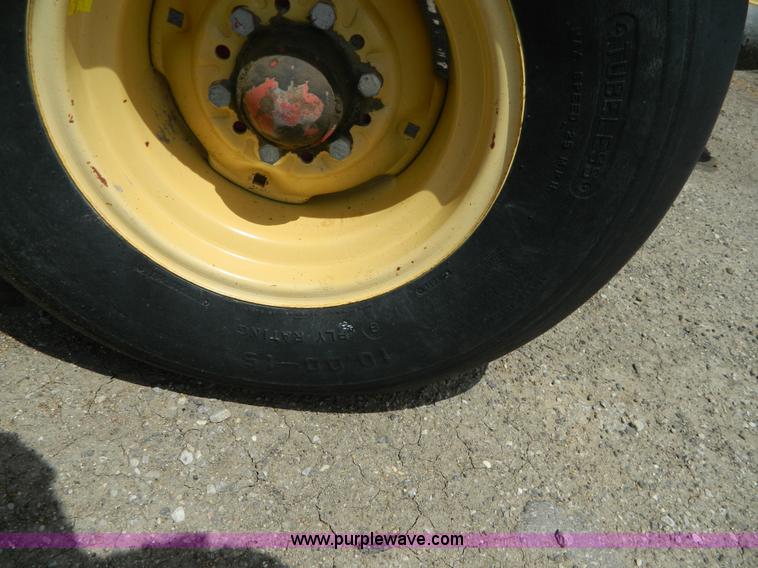 image for item H2468 Krause 5430 grain drill