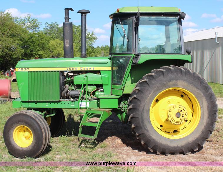 image for item H2530 1974 John Deere 4630 tractor
