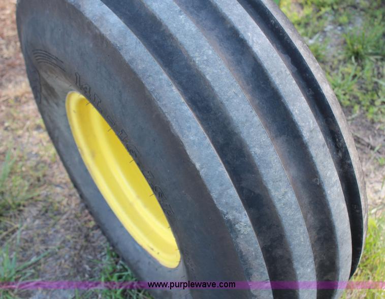 image for item H2530 1974 John Deere 4630 tractor