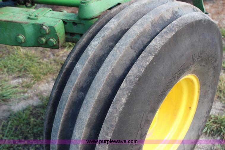 image for item H2530 1974 John Deere 4630 tractor