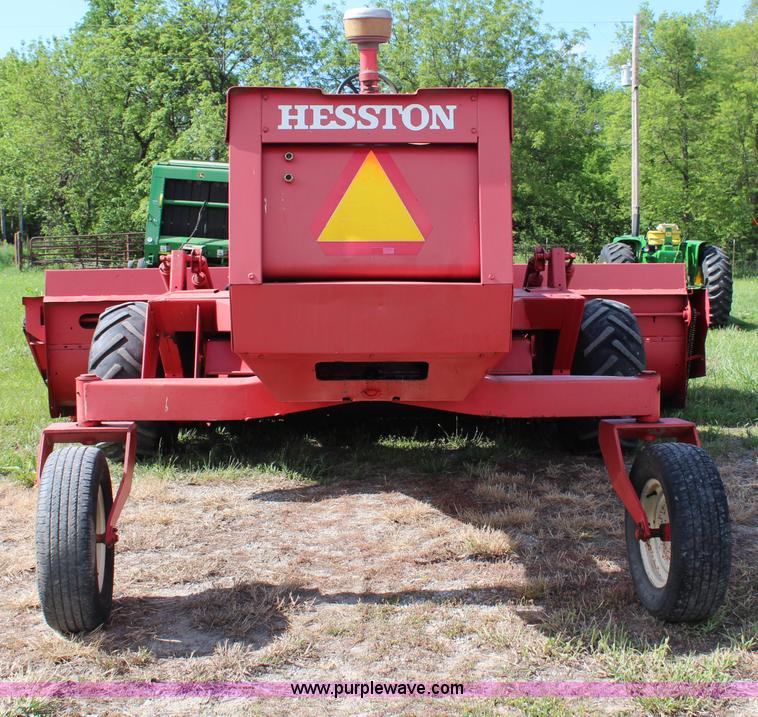 image for item H2531 Hesston 6600 self-propelled swather
