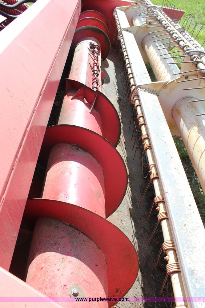 image for item H2531 Hesston 6600 self-propelled swather