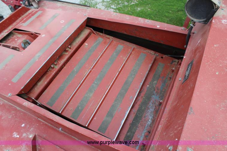 image for item H2532 1996 Hesston 4755 large square baler