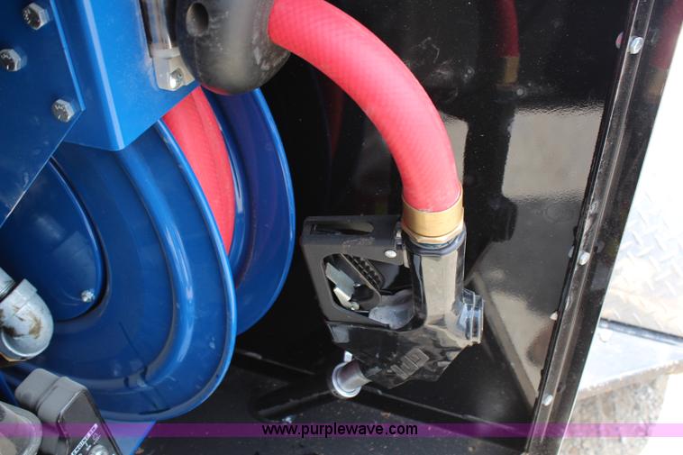 image for item H2536 2012 LDJ ADT750 750 gallon fuel transfer trailer