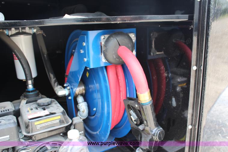 image for item H2536 2012 LDJ ADT750 750 gallon fuel transfer trailer