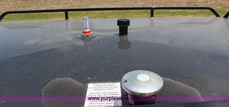 image for item H2536 2012 LDJ ADT750 750 gallon fuel transfer trailer